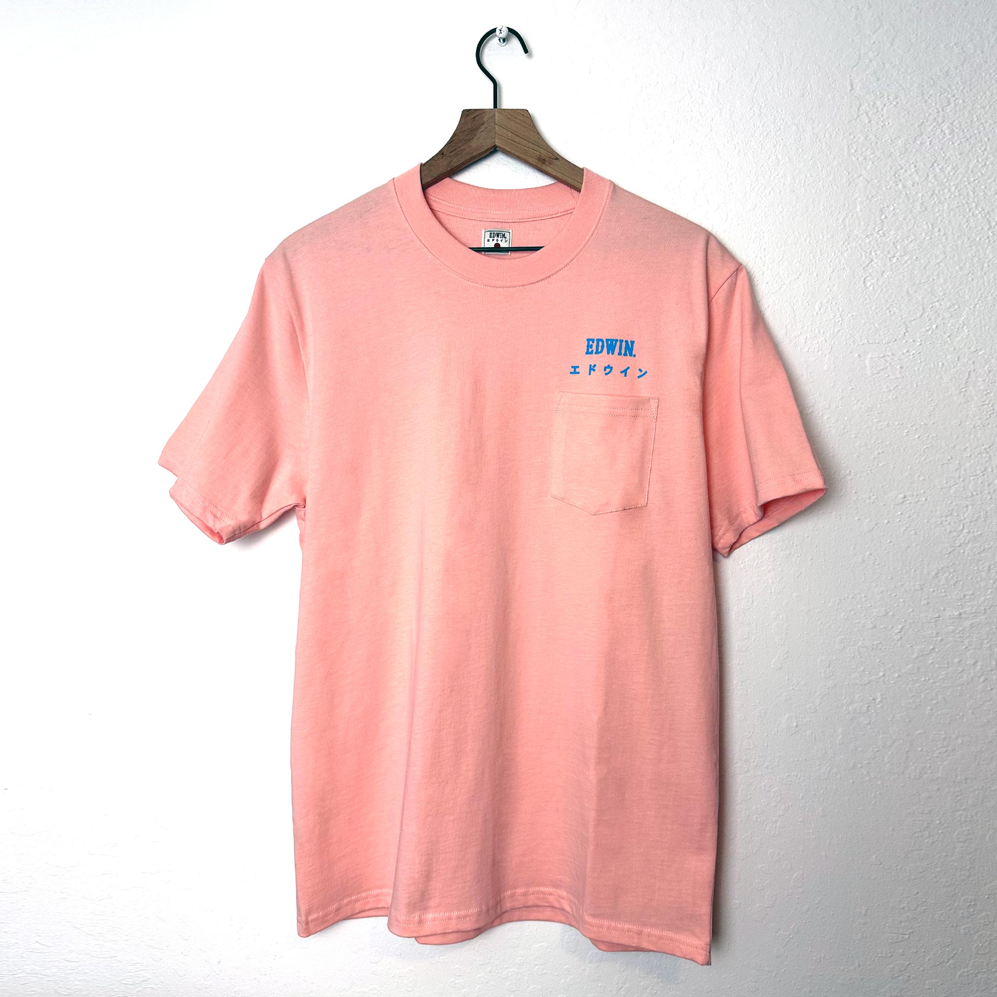 Edwin Short Sleeve Pocket T-Shirt Pink